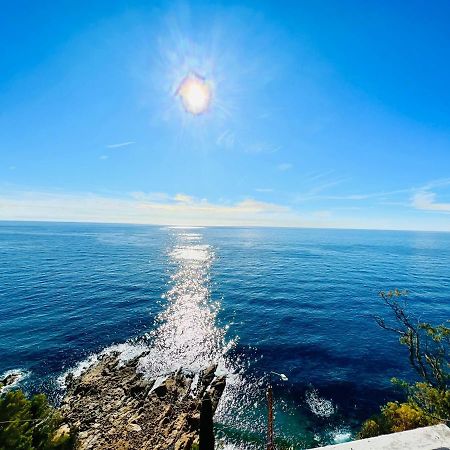 Suite Sunset 21 - Fronte Mare Sanremo Exteriér fotografie