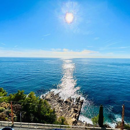 Suite Sunset 21 - Fronte Mare Sanremo Exteriér fotografie