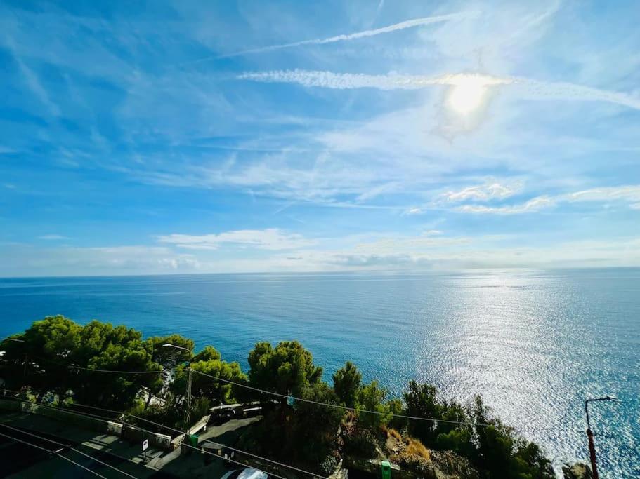 Suite Sunset 21 - Fronte Mare Sanremo Exteriér fotografie