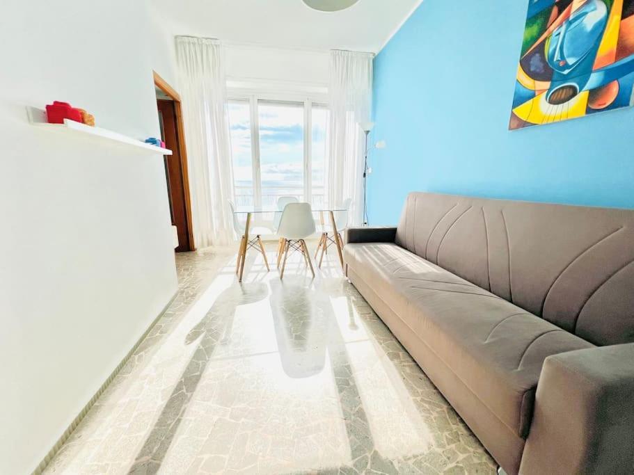 Suite Sunset 21 - Fronte Mare Sanremo Exteriér fotografie