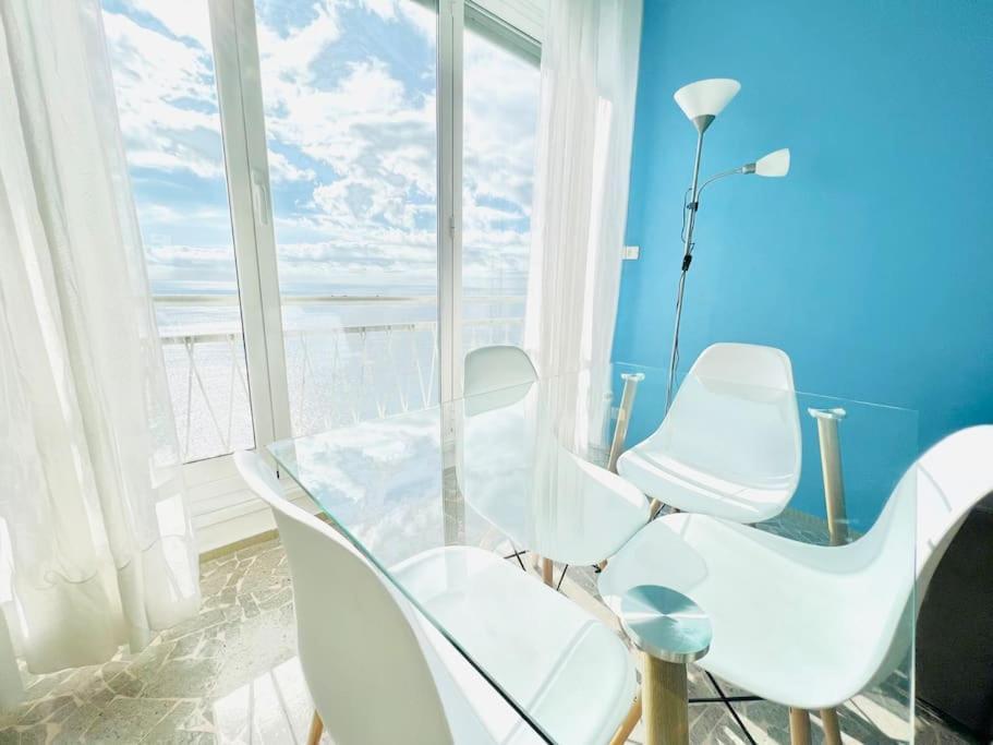 Suite Sunset 21 - Fronte Mare Sanremo Exteriér fotografie