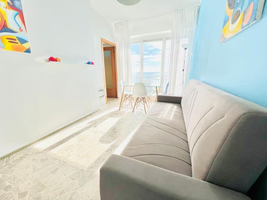 Suite Sunset 21 - Fronte Mare Sanremo Exteriér fotografie