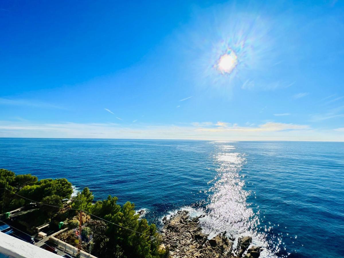 Suite Sunset 21 - Fronte Mare Sanremo Exteriér fotografie