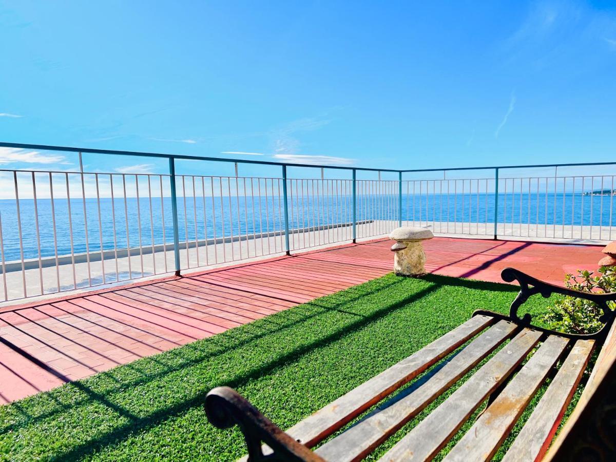 Suite Sunset 21 - Fronte Mare Sanremo Exteriér fotografie